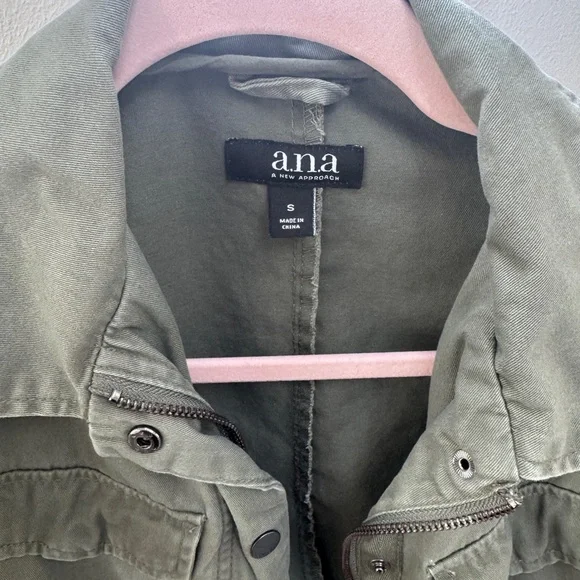 ANA Olive Green Utility Jacket with Drawstring Waist. Size S - Picture 4 of 6